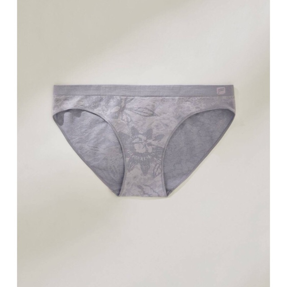 Fabletics briefs